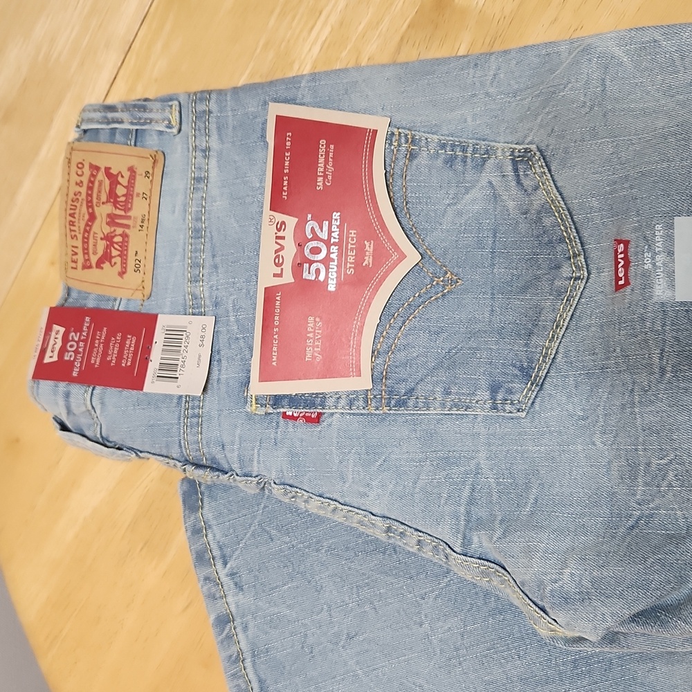 Levi's Jeans - Picture 3 of 4